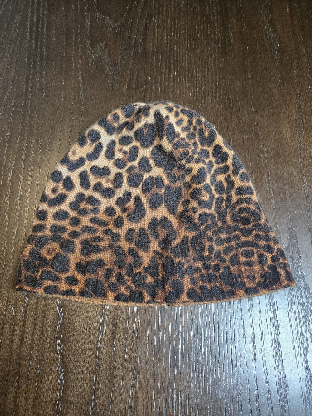 Amicale 100% Cashmere Leopard Print Beanie